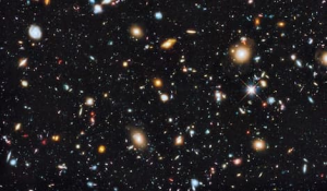 Observable universe showing thousands of distant galaxies